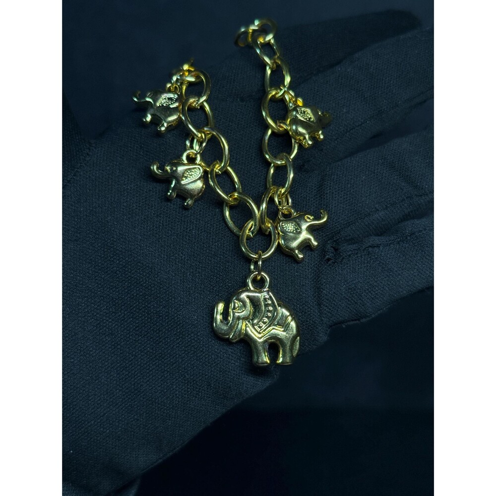 Goldtone Elephant Charm Bracelet Five Elephants Toggle Clasp 8.25"